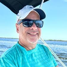 Susan Ciuffo's Instagram, Twitter & Facebook