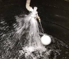 迅猛龍abs浮球凡而 採平衡水壓原理 耐高壓 壽命長久 float water sources abs