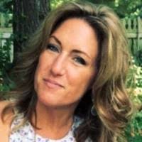 Simone Pirre's Instagram, Twitter & Facebook