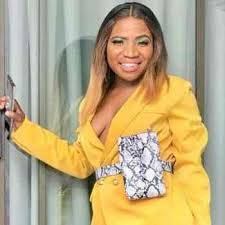 South african songwriter and singer makhadzi premiers the official audio to mapholisa taken off her new album. Makhadzi Songs 2020 Mp3 Download Fakaza