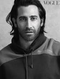 Natalie portman is rumored to have hooked up with jake gyllenhaal in 2006. I Ve Turned To Love Jake Gyllenhaal On Having Children Turning 40 Being British At Heart British Vogue