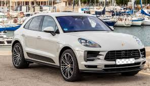This porsche macan 2019 variant in malaysia comes with a neat options package that includes air suspension, sports chrono Porsche Macan S 2019 Price In Malaysia Features And Specs Ccarprice Mys