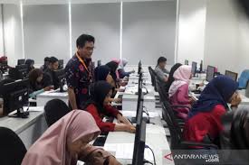 Check spelling or type a new query. Gelombang Ke Ii Utbk Sbmptn Unm Digelar Antara News