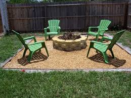 Architecture Design Outdoor Backyard With Pea Gravel Square Area Combined Fire Pit And Green Wooden With Images Easy Backyard Landscaping Budget Backyard Outdoor Backyard