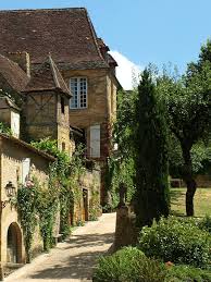 Sarlat La Caneda Dordogne Perigord Aquitaine Southwestern France Wnimѕu ѕah U Beautiful Places French Countryside Dordogne France