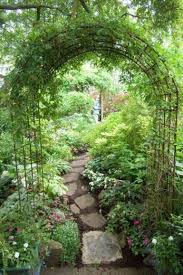 30 Fantastic Side Yard Garden Design Ideas For Your Beautiful Home Side Inspiration Trendhmdcr Beautiful Gardens Garden Arches Shade Garden