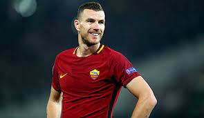 Sarajevo, sr bosnia and herzegovina. Transfergerucht Real Madrid Scoutet Wohl Edin Dzeko Von Der As Rom