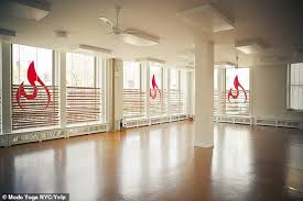 This class is temporarily being offered remotely. Meghan Markle Took Part In A Public Yoga Class With Sixty People In Manhattan Express Digest