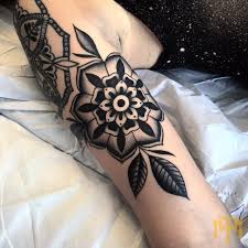 Traditional Flower Tattoo By Luke Smith From Trade Mark Tattoo Durban Traditional Tattoo Flowers Traditional Tattoo Neck Black Flowers Tattoo