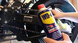 How To Clean Lube Your Motorcycle Chain Not Sure About The Wd40 But The Guy S A Pro At Detailing Wd 40 Motorcycle Chain Life Hacks Youtube