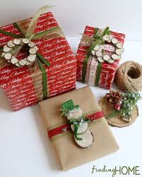 Gift Wrapping Ideas Wood Slice Wreath Snowman Finding Home Farms Simple Holiday Gifts Creative Christmas Gifts Holiday Gift Wrap