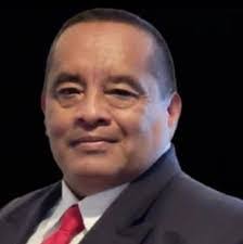 Phyllis Samora's Instagram, Twitter & Facebook