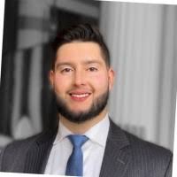 400+ profilů „Yodice“