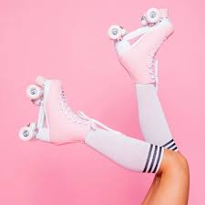 How To Roller Skate For Beginners Planet Roller Skate Shop 2020 Paten Topuklular