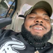 Miya Murphy's Instagram, Twitter & Facebook