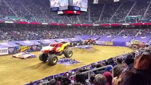 Carolina Crusher Greensboro Coliseum 1 10 2015 Youtube