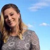 Crystal Beacham's Instagram, Twitter & Facebook