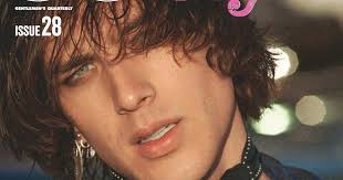 Cody Fern, el chico rebelde de Hollywood para British GQ Style por Cedric  Buchet