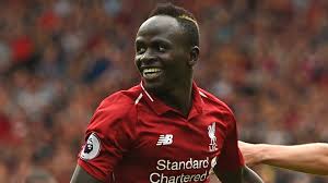 See more ideas about sadio mané, mane, liverpool fc. Liverpool Star Sadio Mane Spendet 100 Trikots An Waisenkinder In Malawi Goal Com