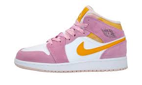 Galatasaray ilgili son dakika transfer haberlerini, son daki̇ka gelişmelerini, galatasaray'ın fikstürü ve puan durumunu öğrenmek için fotomaç galatasaray sayfasını ziyaret edin. Air Jordan 1 Mid Cherry Blossom Gs Dc9517 600 Restocks
