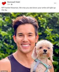 Francis mossman was born on 14 april 1993, in auckland, new zealand to reginald mossman and maria abad. Pxmo9tn0fvliim