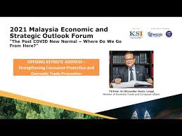 Datuk seri alexander nanta linggi berkongsi isu kenaikan harga barang dan penetapan harga siling barang keperluan yang sering menimbulkan perasaan tidak puas hati pengguna dan peniaga. Yb Dato Sri Alexander Nanta Linggi Opening Keynote Address During Mesof 2021 Youtube