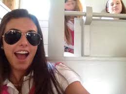 chloe friedman (@thatseenurchlo)