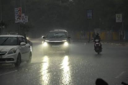 Mp Weather:मध्य प्रदेश के 13 जिलों में हुई बारिश, रीवा-सतना में पौने 2 इंच गिरा पानी, कई जिलों में खिली धूप - Mp Weather: Rain Fell In 13 Districts Of Madhya Pradesh,
