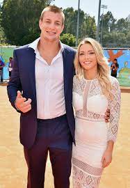 Rob Gronkowski And Camille Kostek Talk Hooking Up Before Games People Com
