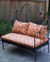 Maybe you would like to learn more about one of these? Wrought Iron Bedroom Bench Unique Wrought Iron Indoor Outdoor Garden Daybed Bench With Image Pallet Furniture Outdoor Wrought Iron Furniture Wrought Iron Bench