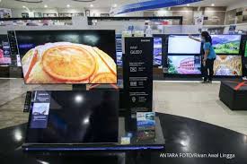 Awal kemunculan siaran ninmedia cukup membuat heboh para pecinta tv satelit, mengingat biasanya tv satelit yang gratis harus memakai antena parabola besar. Tv Analog Mulai Dimatikan Bagaimana Cara Beralih Ke Tv Digital