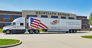 Hours may change under current circumstances Heartland Express Earns Carrier Of The Year Platinum Award For On Time Service From Fedex Express Thetrucker Com