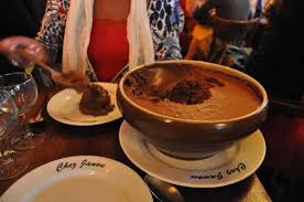 Chez Janou In Paris Serves A Giant Bowl Of Amazing Chocolate Mousse Enough Said Eat Food Yum