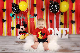 First Birthday Mickey Mouse Birthday Cake For 1 Year Old Boy Calgary Photographer Engagement Maternity Baby Child Family Photography Mickey First Birthday Mickey 1st Birthdays Mickey Mouse Clubhouse Birthday