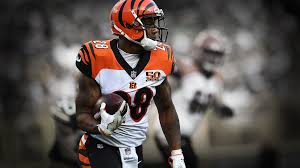 Over 40,000+ cool wallpapers to choose from. I Made A New Joe Mixon Desktop Wallpaper Let Me Know What You Guys Think Link To Full 4k Wallpaper In Comments Bengals