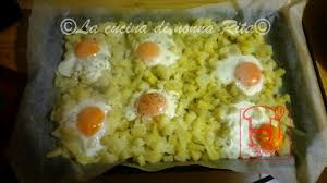 Il secondo piatto è il piatto più importante del menu sul quale si costruisce il menu stesso. Uova All Occhio Con Patate La Cucina Di Nonna Rita Secondi Piatti