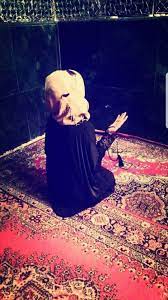 جب انسان رب تعالی کے عشق میں ڈوب جاتا ہے تب وہ رب سے گفتگو کرتا ہے وہ دعا کے لئے ہاتھ اٹھاتا ہے تو دنیا مانگنا muslim women hijab