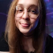 Lucy🌷🏳️‍⚧️ (@sgehtnso)