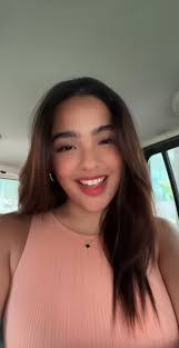 Andrea Summer's Instagram, Twitter & Facebook