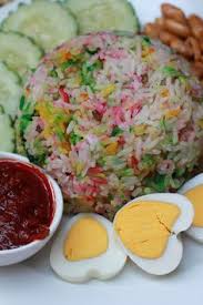 Pada kesempatan yang baik kali ini reseponline.info ingin menyampaikan info resep masakan untuk anda yang sedang mencari tambahan. 13 Nasi Lemak Singapore Ideas Nasi Lemak Food Malaysian Food