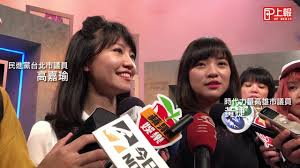 Mar 08, 2021 · 大家好，我是法老王，叫我暗黑法律界的金城武就可以了。 好了，雞排妹的性騷擾事件也經過一段時間了，大家的情緒應該也比較平靜了，是可以好 好講一下內心話的時候了。 之前很多人都在講說「是不是性騷擾都嘛是被 å½±ç‰‡ æ¸¯æ¹–å¥³ç¥ž é„‰æ°'å¥³ç¥žåŒæ¡†é«˜å˜‰ç'œè®šé»ƒæ·è³ªè©¢ç¿»ç™½çœ¼ å¾ˆè‡ªç„¶çœŸèª  ä¸Šå ± å½±éŸ³