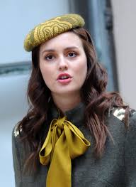 Blair always looks polished, and her hair is no exception. Best Gossip Girl Hair Moments Popsugar Beauty