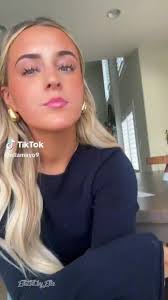 Leila Hansen's Instagram, Twitter & Facebook