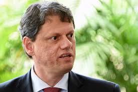 Auxiliares de Bolsonaro resistem a deixar imóveis oficiais