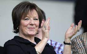 The supercook and her husband michael wynne jones are on the verge of another prem return with the canaries. Delia Smith Quits Tv Slams Modern Cooking Shows Food Beverage Hotelier Middle East