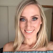 Laura Everett (laurarose_evere)