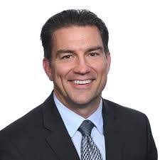 Robert Dato's Instagram, Twitter & Facebook