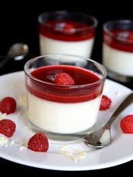 Panna Cotta Au Chocolat Blanc Et Framboises Amandine Cooking Panna Cotta Au Chocolat Chocolat Blanc Dessert Leger Rapide
