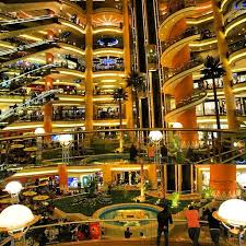 المطاعم العالمية والمحلات التجارية لمختلف الماركات العالمية والسينمات ومراكز التسوق كمول سيتي ستارز وسيتي سنتر. Citystars Stars Centre Ø³ÙŠØªÙŠ Ø³ØªØ§Ø±Ø² Cairo Pyramids Of Giza Giza