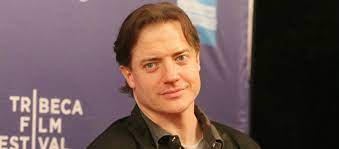 Doch nicht nur deshalb überlegt der regisseur von. Verfilmung Von The Whale Brendan Fraser Als Schwuler